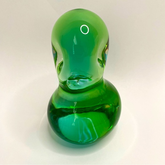 Chalet Canada Solid Glass Duck Green And Blue Color (Paperweight) - Picture 4 of 8